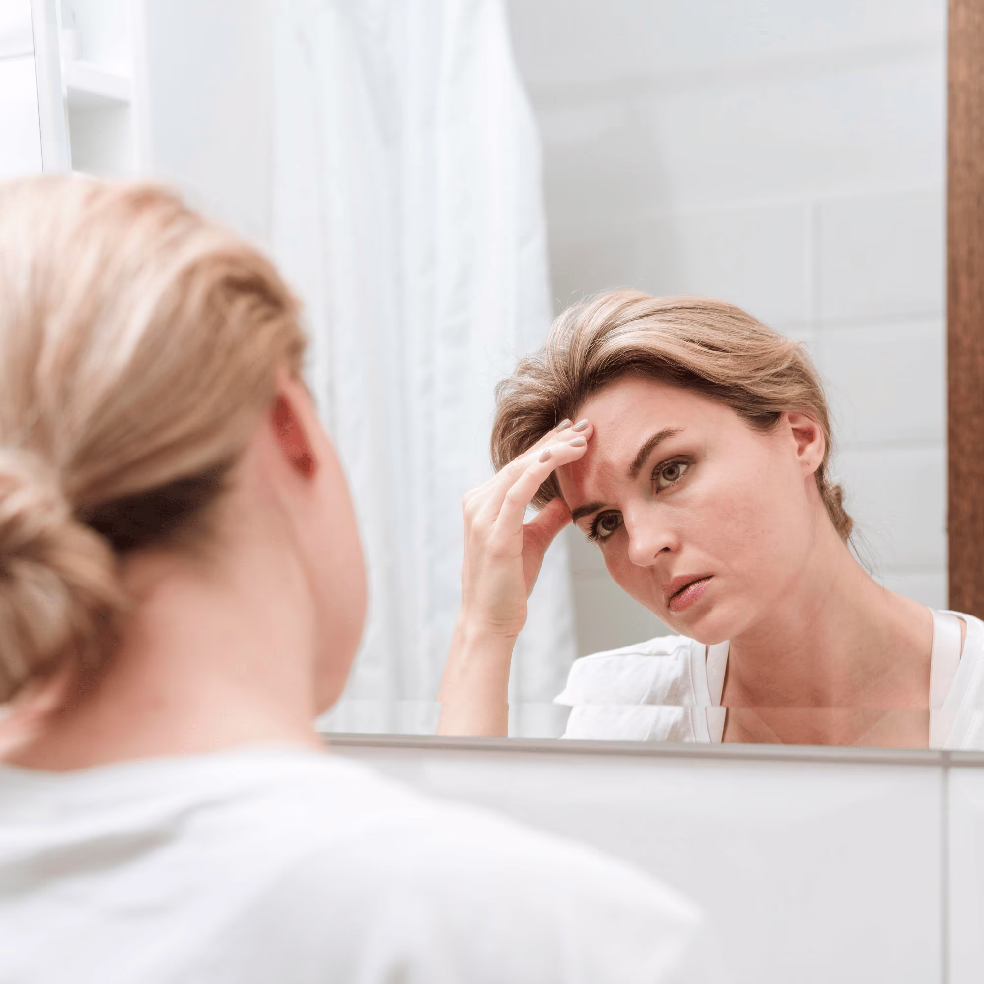 looking-at-the-mirror